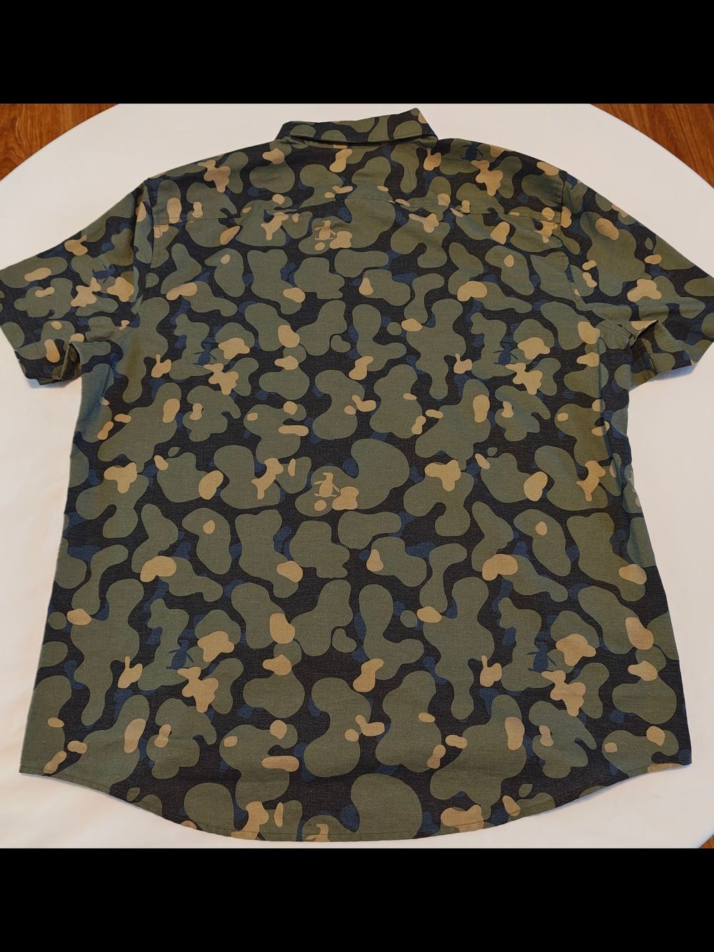 Original Penguin Men's Camo Button-Down Shirt - L - Picture 4 of 4